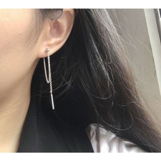 Khuyên tai cá tính phối xích thả dài