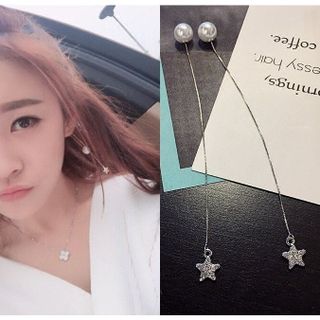 Khuyên tai ngôi sao đính ngọc chốt trai