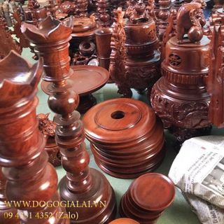 Bộ đồ thờ bằng gỗ Hương Gia Lai