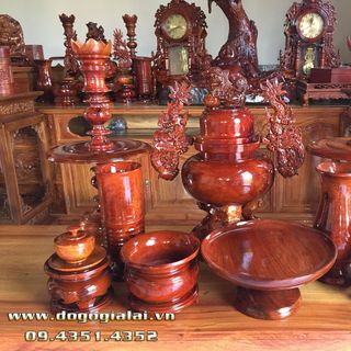 Bộ tam sự gỗ hương gia lai