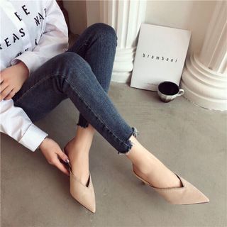 Dép cao gót mui nhọn sang chảnh