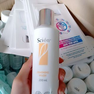 Dung dịch vệ sinh phụ nữ Scion Nukin