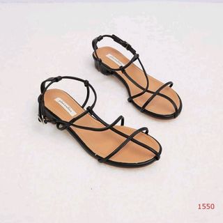 dép đế bằng nữ