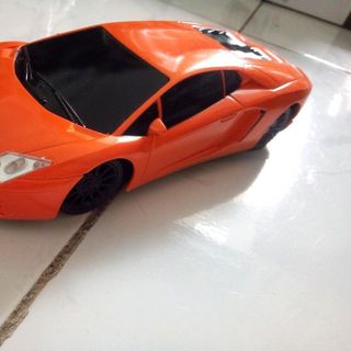Xe điều khiển từ xa pin sạc đầy đủ tay cầm vô lăng 3110A