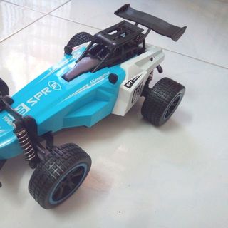 Siêu xe điều khiển Buggy tay cầm xoay có sạc 605-10AB