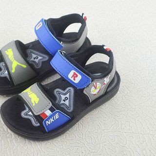 Sandal bé trai