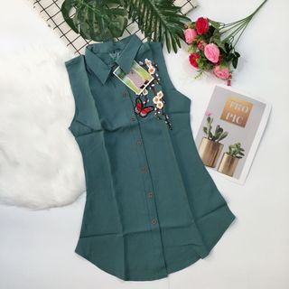 Áo sơ mi nữ sát nách thêu hoa