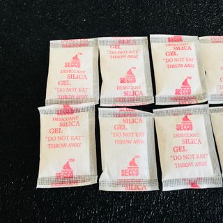Gói hút ẩm SILICA GEL loại 2gram đóng gói 500 gói/bao