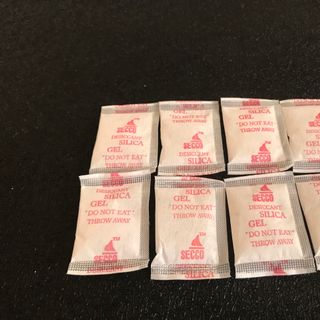 Gói hút ẩm SILICA GEL loại 2gram đóng gói 500 gói/bao