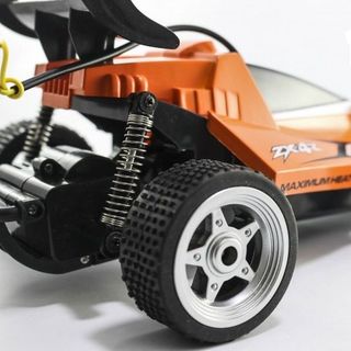 Xe điều khiển từ xa tay cầm xoay có sạc BT991