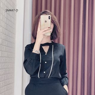 Sơ Mi Khoét Cổ V