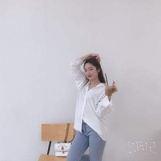Trắng over lụa Chất mịn mát không nhăn