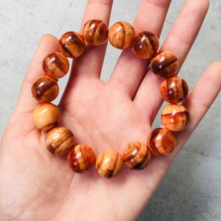 VÒNG TAY GỖ HUYẾT LONG