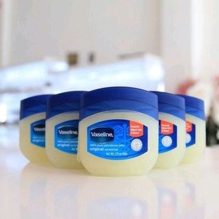 sáp dưỡng ẩm vaseline