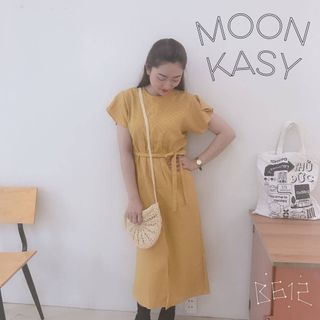 Đầm cánh tiên