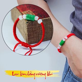 Vòng tay chỉ đỏ gắn đá ngọc may mắn