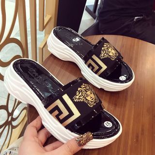 Dép nữ gót thô