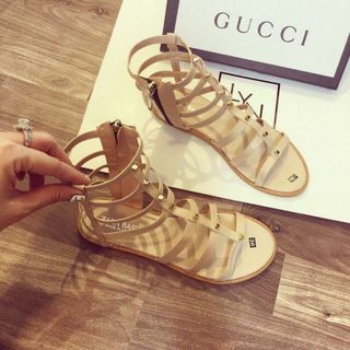Giày sandal rọ