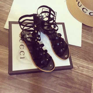 Giày sandal rọ