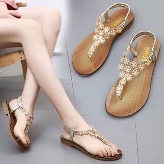 Giày sandal hoa siêu cute