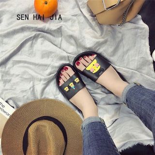 Dép quai ngang cute