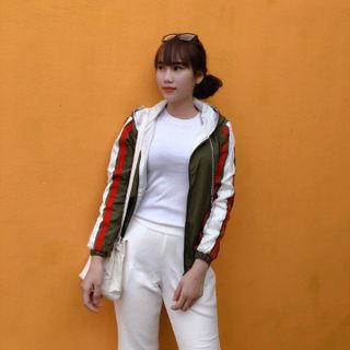 ÁO KHOÁC DÙ NỮ CÓ DÂY XÍCH