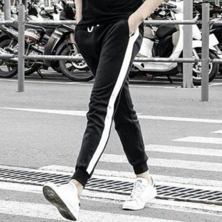 Quần thể thao nỉ 1 ̣c