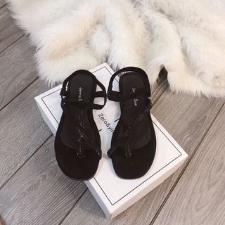 Giày sandal