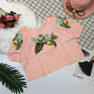 Áo kiểu thêu lá cây