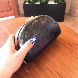 Vi du tiệc