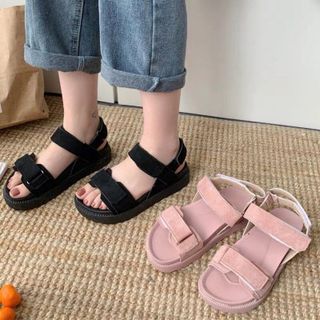 Giày sandal b