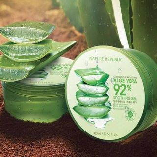 Gel Dưỡng Ẩm Tối Ưu Từ Nha Dam Aloe Vera 92