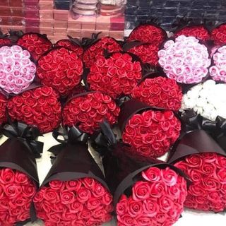 Hoa hồng sáp thơm bó 50 hoa chọn màu