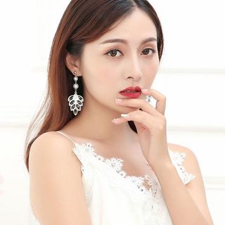 AH100 Bông tai chiếc lá vàng bạc