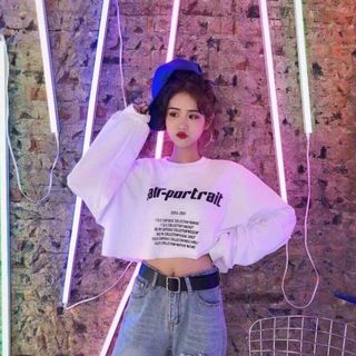 Áo croptop thun nữ tay dài màu trắng