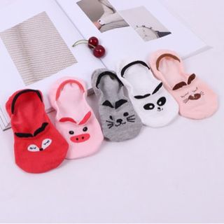 TẤT LƯỜI HEO