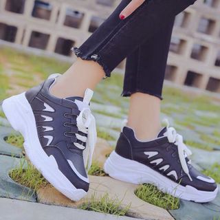 Giày bata cấp