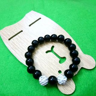 chuỗi đeo tay phong thủy hạt đá kích thước mỗi hạt 10li giá sỉ 15k 1 chuỗi