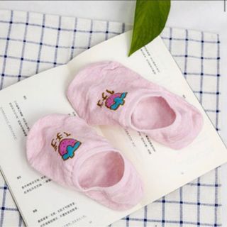 TẤT LƯỜI HOA QUẢ