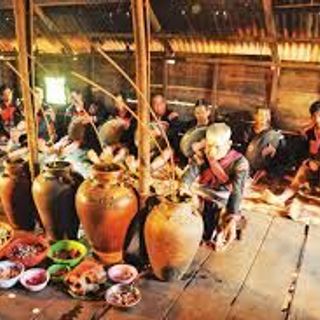 Rượu cần Tây Nguyên rượu cần men truyền thống Ê Đê
