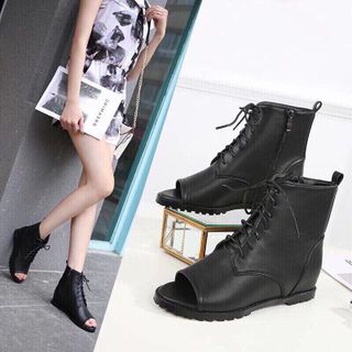 Giày bot bệt d