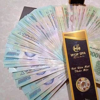BỘT RỬA MẶT THẢO MỘC HH SPA