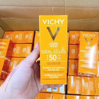 KEM CHỐNG NẮNG VICHY SPF 50