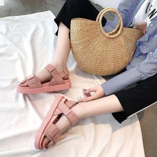 Giày xanh đan