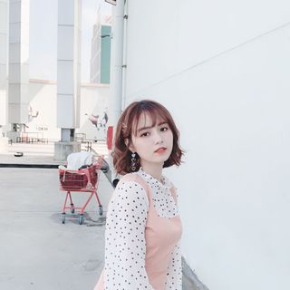ĐẦM PHỐI TAY CHẤM BI