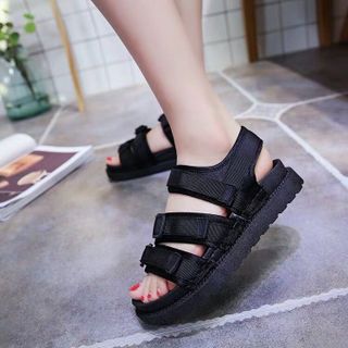 Giày xanh đan giá rẻ