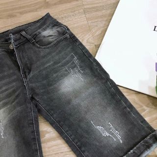 Quần jeans nữ giá sỉ