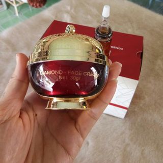 BỘ KEM VÀ SERUM DIAMOND THANH TRANG