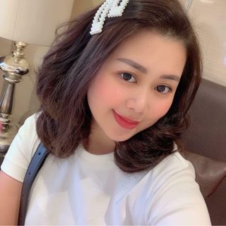 Set 4 kẹp tóc ngọc trai