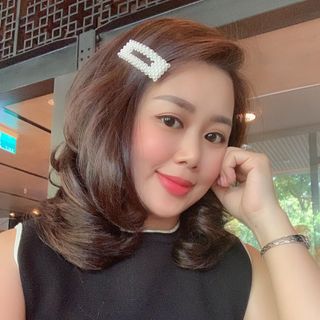 Set 4 kẹp tóc ngọc trai